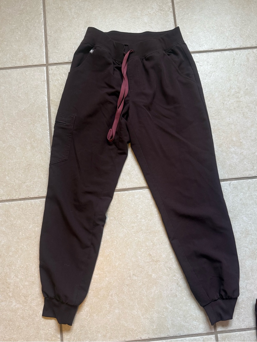 Figs Women’s Regular Espresso Zamora Jogger Scrub Pant